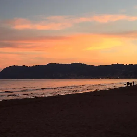 Apartmán Bilocale Luminoso In Centro A Due Passi Dal Mare Alassio